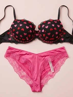 NWT Victoria's Secret Black Hearts Semi Push-Up Bra with Pink Lace Panty Set